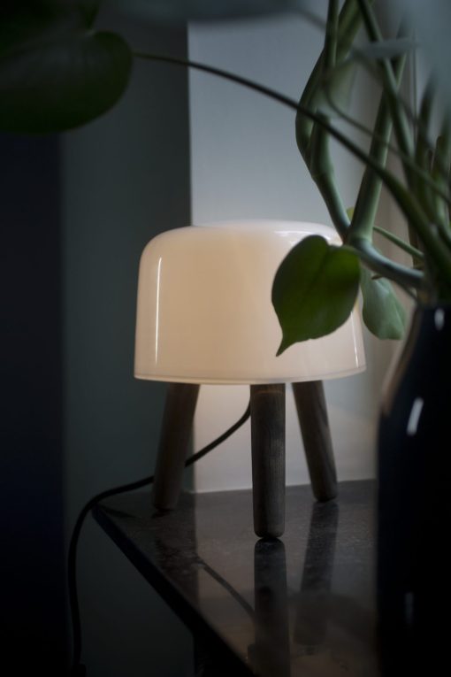 &Tradition NA1 Milk Table Lamp